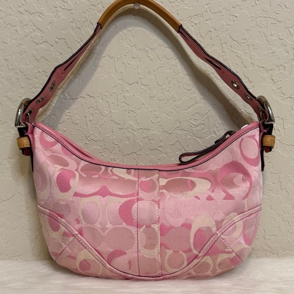Coach Soho Optic Signature Small Hobo - Picture 2 of 12